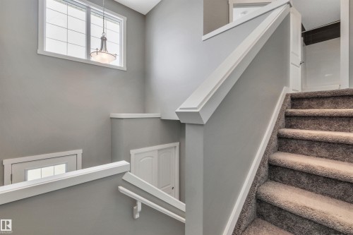 4442 5A Street, Edmonton, AB - Indoor Photo Showing Other Room