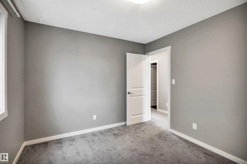 4442 5A Street, Edmonton, AB - Indoor Photo Showing Other Room