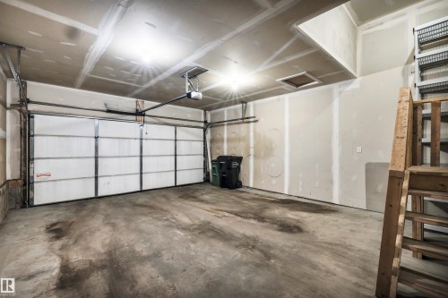 4442 5A Street, Edmonton, AB - Indoor Photo Showing Garage