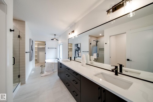 3 Cloutier Close, St. Albert, AB - Indoor