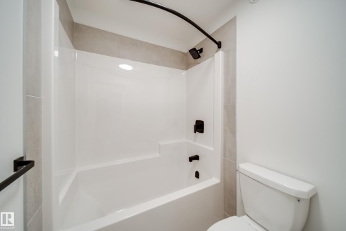 3 Cloutier Close, St. Albert, AB - Indoor Photo Showing Bathroom