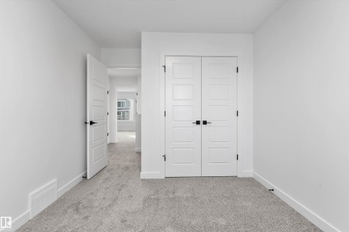 1218 Mcleod Avenue, Spruce Grove, AB - Indoor Photo Showing Other Room