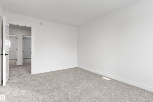 1218 Mcleod Avenue, Spruce Grove, AB - Indoor Photo Showing Other Room