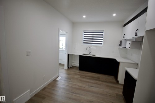 261 Munn Way, Leduc, AB - Indoor