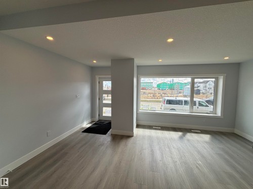 2744 Blatchford Road, Edmonton, AB - Indoor Photo Showing Other Room