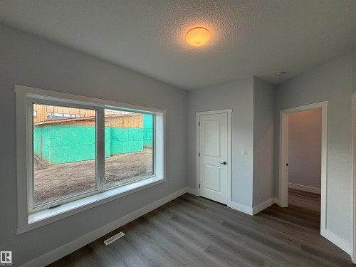 2744 Blatchford Road, Edmonton, AB - Indoor Photo Showing Other Room