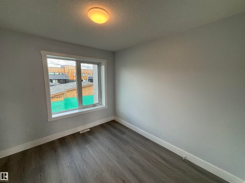 2744 Blatchford Road, Edmonton, AB - Indoor Photo Showing Other Room