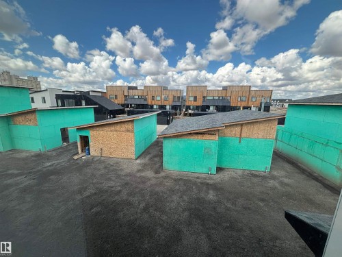 2744 Blatchford Road, Edmonton, AB - Outdoor