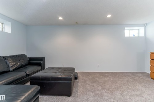 2309 39 Avenue Nw, Edmonton, AB - Indoor Photo Showing Basement
