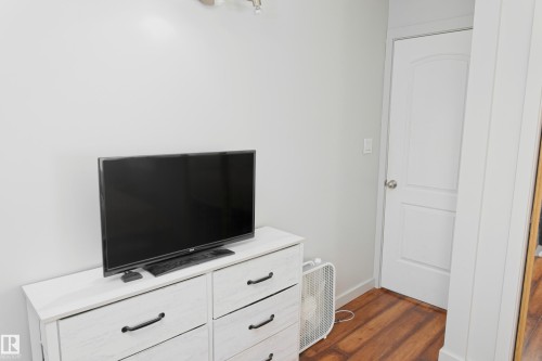 5016 53 Street, Barrhead, AB - Indoor