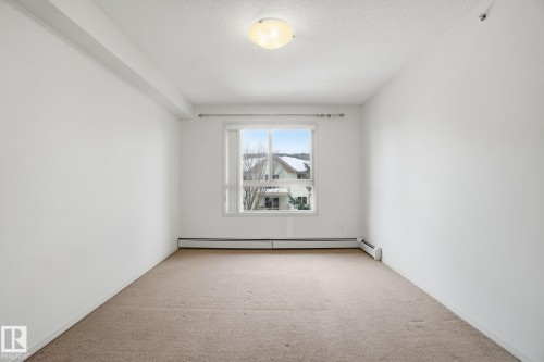 424 17011 67 Avenue, Edmonton, AB - Indoor Photo Showing Other Room