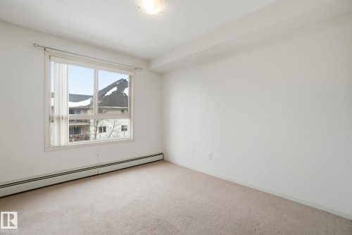 424 17011 67 Avenue, Edmonton, AB - Indoor Photo Showing Other Room