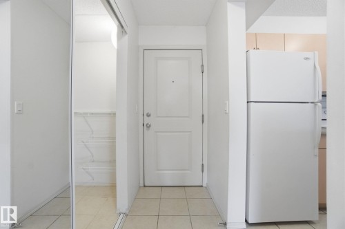 424 17011 67 Avenue, Edmonton, AB - Indoor