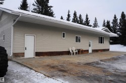 Rear view of house - 