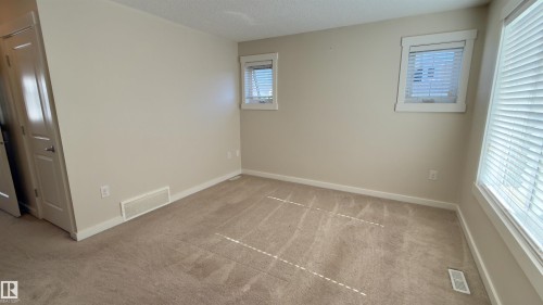 903 Crystallina Nera Way, Edmonton, AB - Indoor Photo Showing Other Room