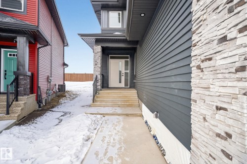 View of snow covered property entrance - 9 Elwyck Gate, Spruce Grove, AB - Outdoor