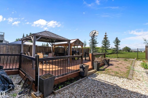 6934 19A Avenue Sw, Edmonton, AB - Outdoor