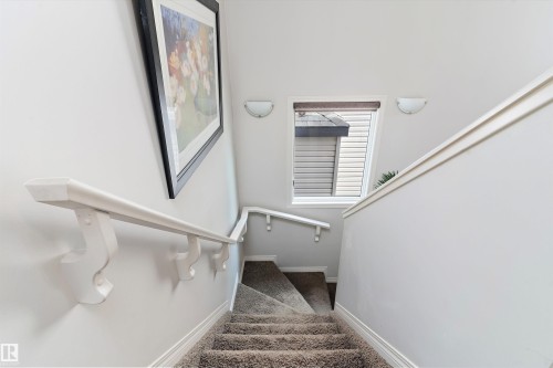 6934 19A Avenue Sw, Edmonton, AB - Indoor Photo Showing Other Room