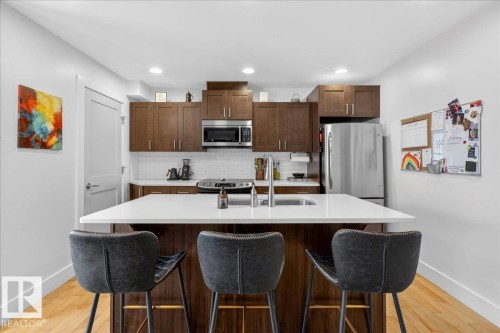 10547 151 Street, Edmonton, AB - Indoor Photo Showing Kitchen With Stainless Steel Kitchen With Upgraded Kitchen