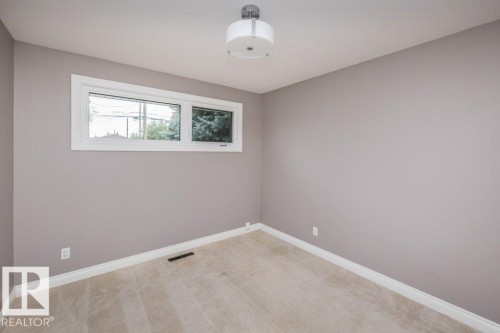 5304 92 Avenue, Edmonton, AB - Indoor Photo Showing Other Room