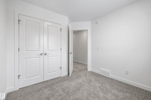 4188 Kinglet Drive, Edmonton, AB - Indoor Photo Showing Other Room