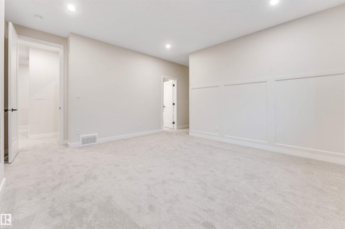 5807 Kootook Link Link, Edmonton, AB - Indoor