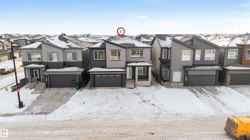 5807 Kootook Link Link, Edmonton, AB - Outdoor With Facade