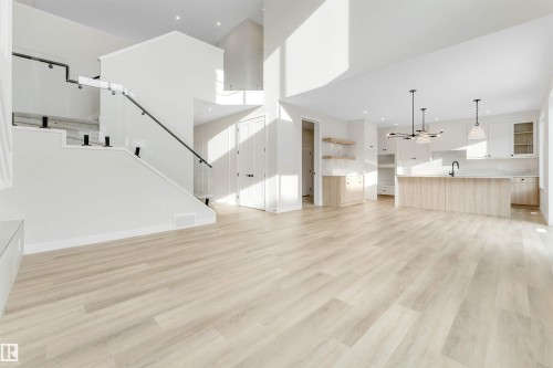 5807 Kootook Link Link, Edmonton, AB - Indoor