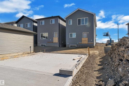 752 Mattson Drive, Edmonton, AB - Outdoor