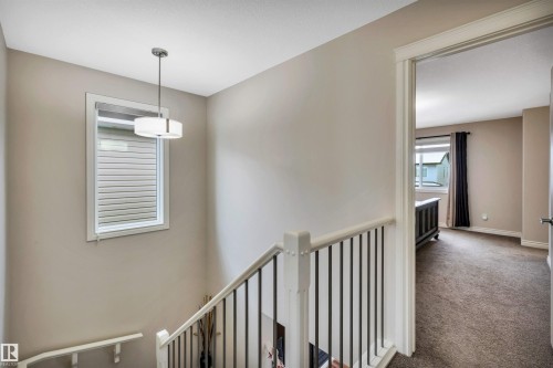 5512 Allbright Square, Edmonton, AB - Indoor Photo Showing Other Room