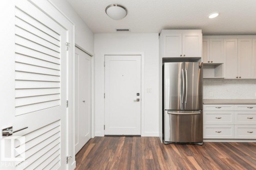 306 1316 Windermere Way, Edmonton, AB - Indoor