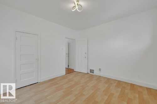 10844 97 Street, Edmonton, AB - Indoor Photo Showing Other Room