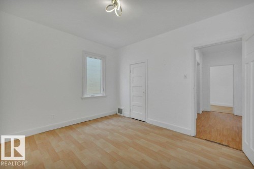 10844 97 Street, Edmonton, AB - Indoor Photo Showing Other Room