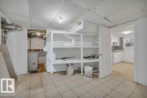 10844 97 Street, Edmonton, AB - Indoor Photo Showing Other Room