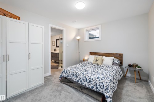 6304 94A Avenue, Edmonton, AB - Indoor Photo Showing Bedroom