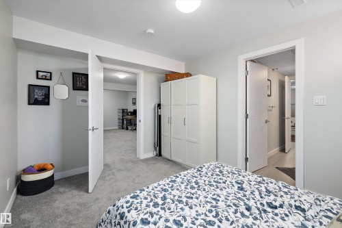 6304 94A Avenue, Edmonton, AB - Indoor Photo Showing Bedroom