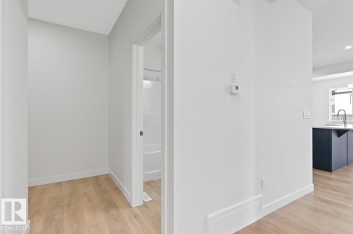 22124 94 Avenue, Edmonton, AB - Indoor Photo Showing Other Room