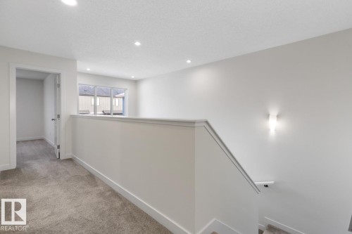 22124 94 Avenue, Edmonton, AB - Indoor Photo Showing Other Room