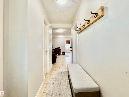 14907 109 Avenue, Edmonton, AB - Indoor Photo Showing Other Room