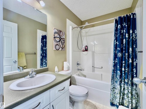 208 11446 40 Avenue, Edmonton, AB - Indoor Photo Showing Bathroom