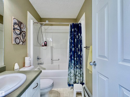 208 11446 40 Avenue, Edmonton, AB - Indoor Photo Showing Bathroom