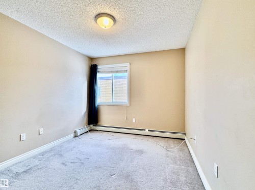 208 11446 40 Avenue, Edmonton, AB - Indoor Photo Showing Other Room