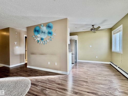 208 11446 40 Avenue, Edmonton, AB - Indoor Photo Showing Other Room