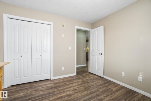 320 7801 Golf Course Road, Stony Plain, AB - Indoor