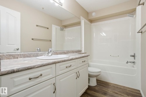 320 7801 Golf Course Road, Stony Plain, AB - Indoor Photo Showing Bathroom
