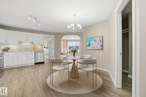 320 7801 Golf Course Road, Stony Plain, AB - Indoor