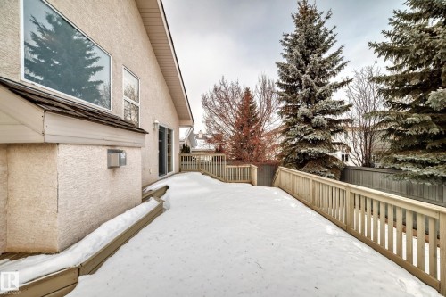 241 Darlington Crescent, Edmonton, AB - Outdoor With Exterior