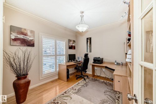 241 Darlington Crescent, Edmonton, AB - Indoor Photo Showing Office