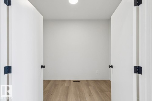 7015 50A Avenue, Beaumont, AB - Indoor Photo Showing Other Room