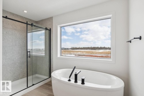 7015 50A Avenue, Beaumont, AB - Indoor Photo Showing Bathroom
